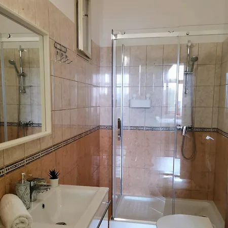 Aranynap Vendeghaz Es Boraszat Vakantiehuis *