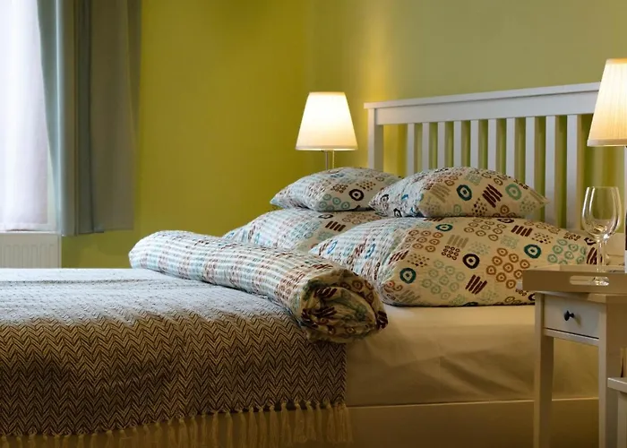 Aranynap Vendeghaz Es Boraszat Tatil Evi